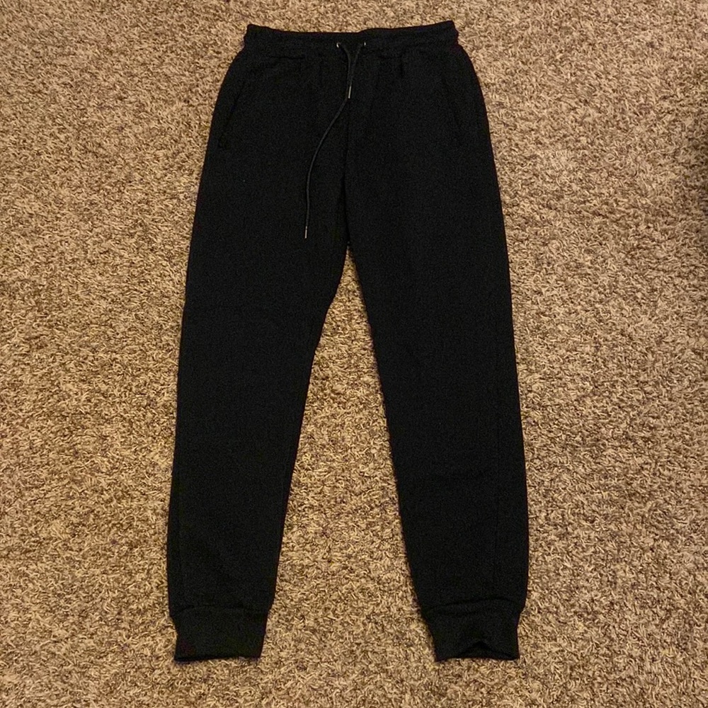 Black sweatpants